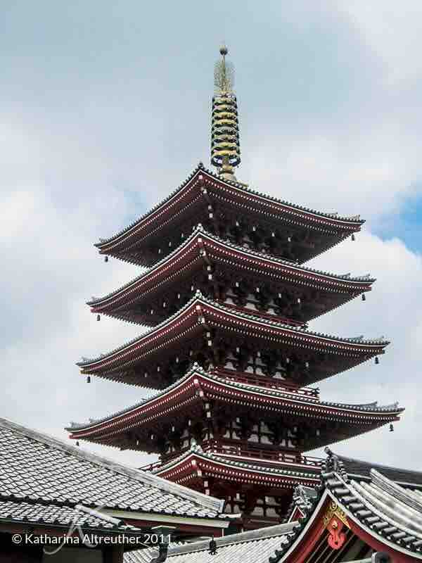Sensō-ji - Die fünfstöckige Pagode des Sensō-ji
