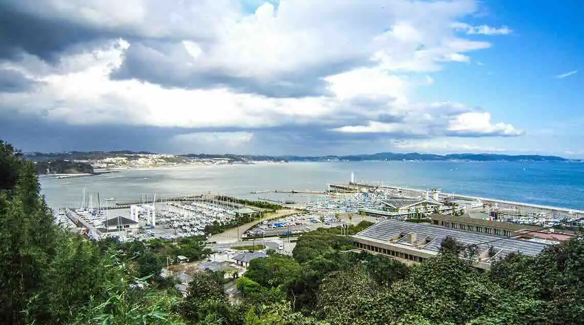 Enoshima – Entspannung in malerischer Landschaft