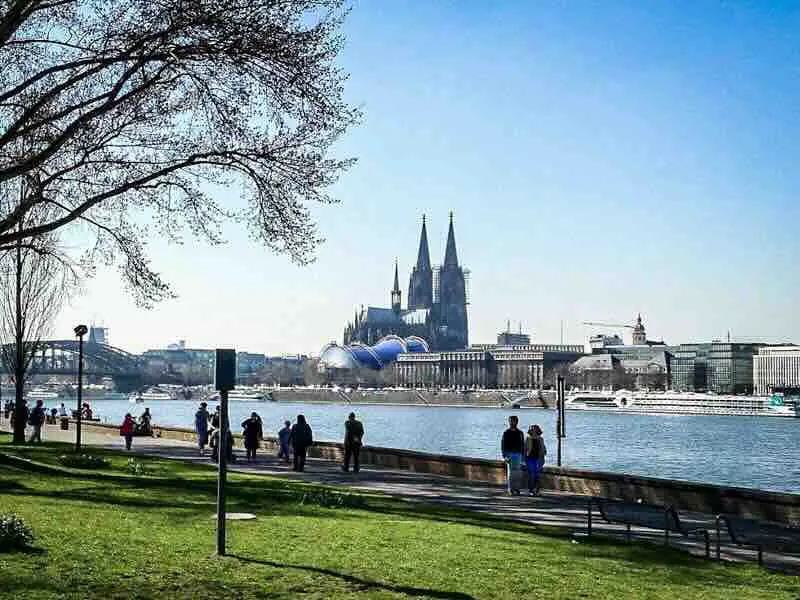Der Rheinpark in Köln - Natur-Ausflugsziele in Köln