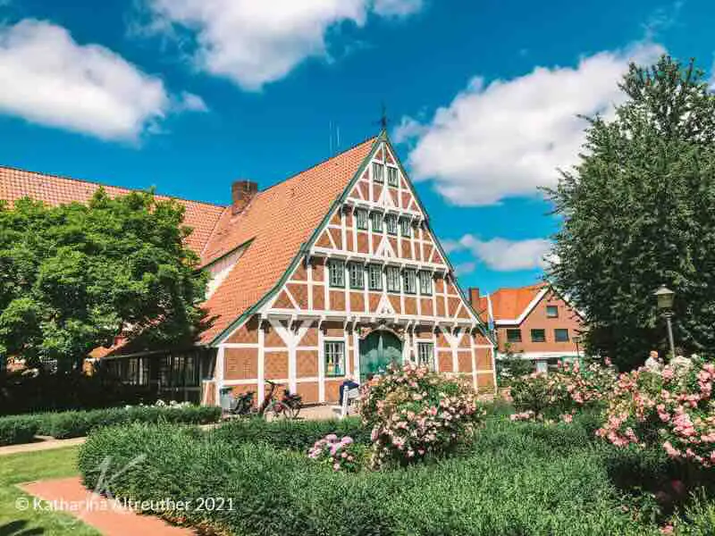 Das Rathaus im Gräfenhof im Alten Land