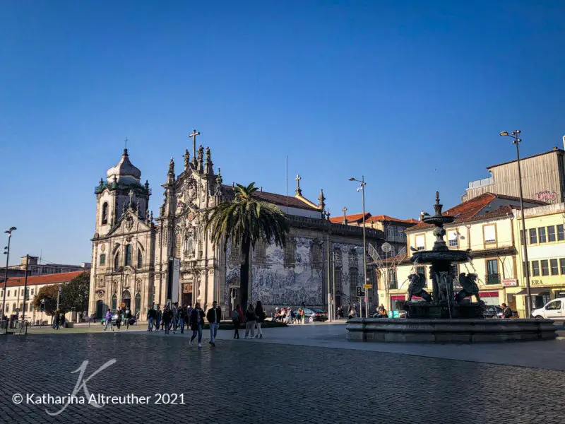 Porto Tipps:  Leões-Brunnen