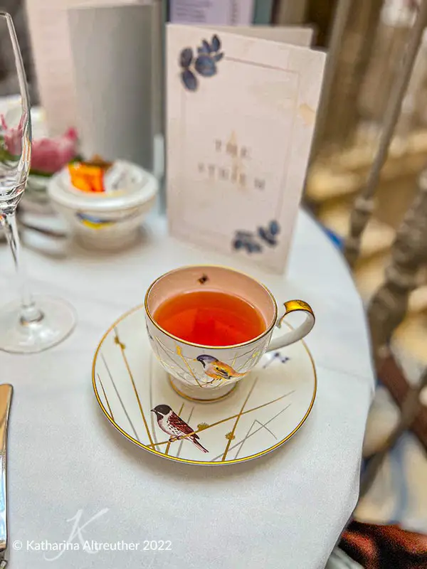 Afternoon Tea in Dublin – Afternoon Tea in der Atrium Lounge im The Westin Dublin
