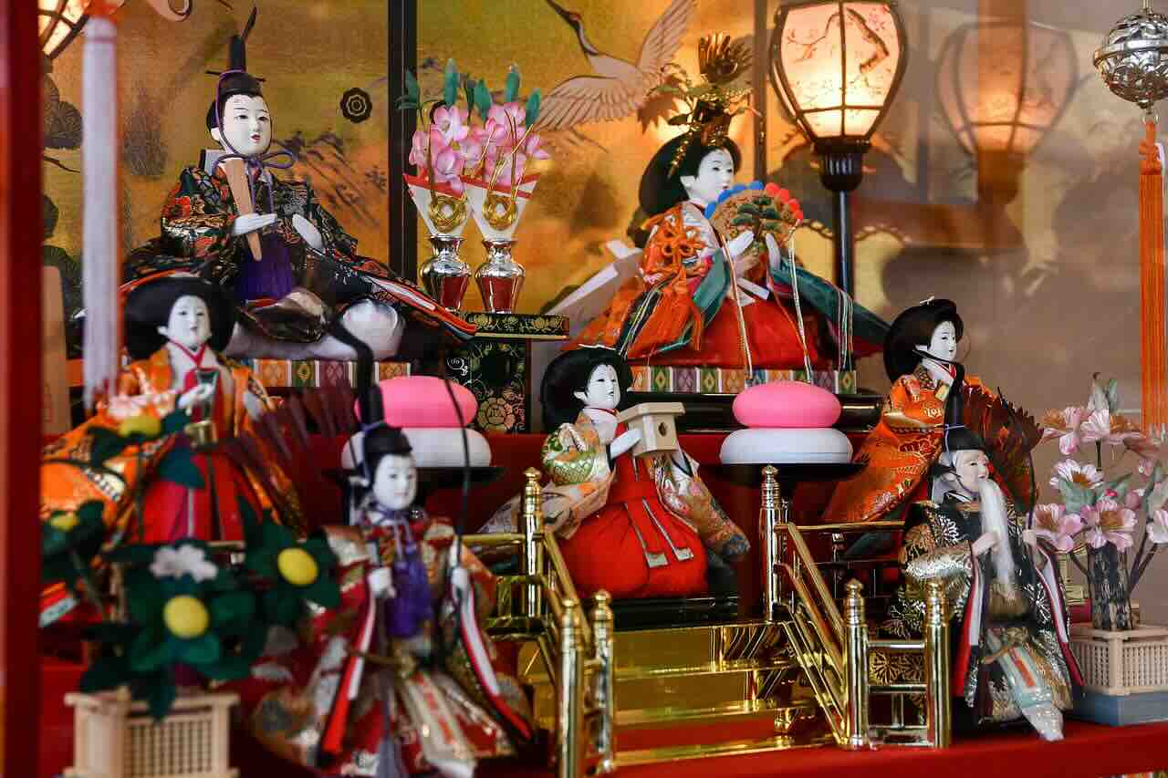 Hina matsuri in Japan – Das steckt hinter dem japanischen Mädchenfest und seinen Puppen